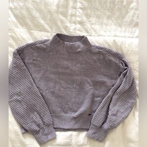 HOLLISTER cropped long sleeve